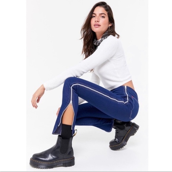 BDG Denim - Urban Outfitters BDG Vanya Side-Zip Pinup Jeans Size 27 Denim Jeggings Straight